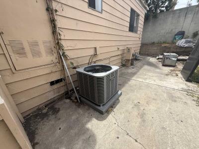 Photo 4 of 18 of home located at 2514 W Orangethorpe Ave #12 Fullerton, CA 92833