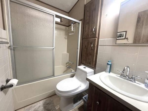 1987 Schult Manufactured Home