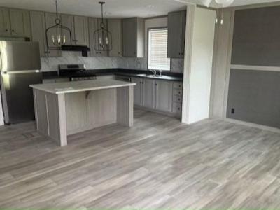 Mobile Home at 18 Fairlane Ct Madison, WI 53713
