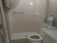 1988 Pine Grove Manufactured Home