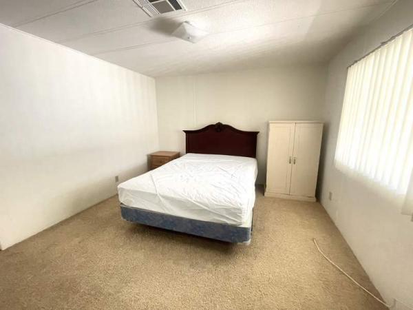 1979 UNK Manufactured Home