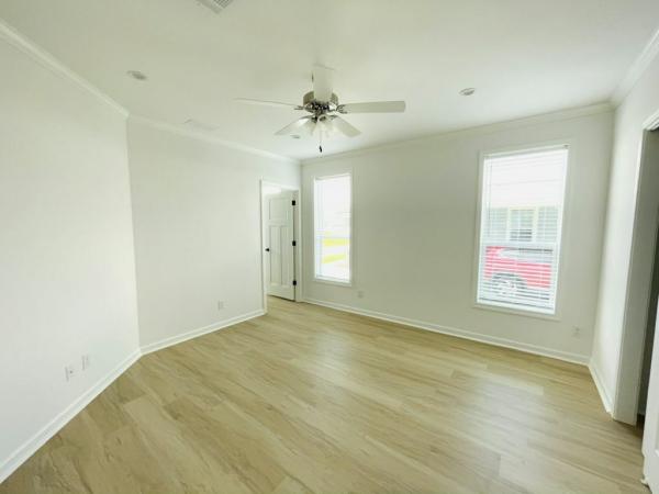 2024 Skyline - Ocala Bal Harbour w/ Den Mobile Home