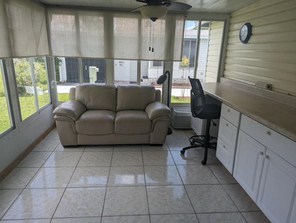 1993 Mobile Home