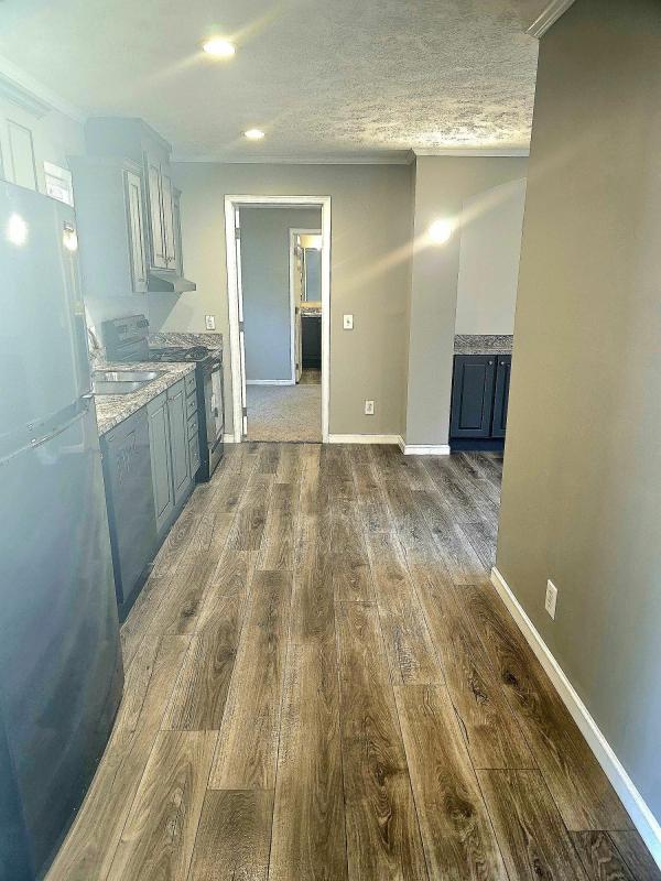 2022 Clayton Homes Inc Community Series Mobile Home