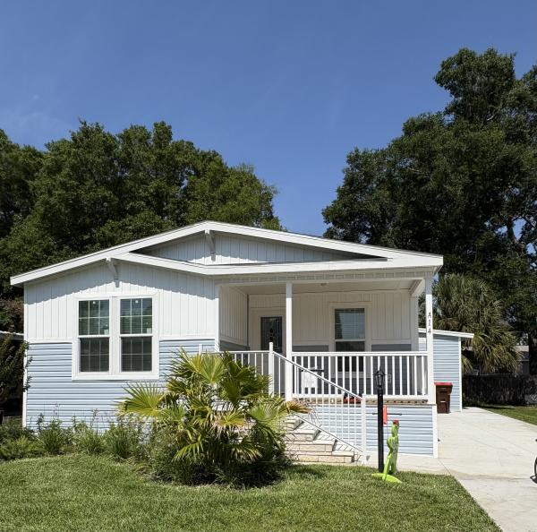 2025 Champion HOMCSHC4522A Mobile Home