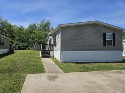 Mobile Home at 141 Lynnwood Circle #229 Clarksville, TN 37040