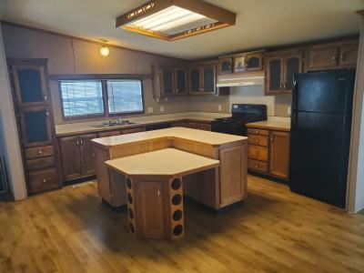 Photo 3 of 10 of home located at 5702 Angola Rd. #217 Toledo, OH 43615
