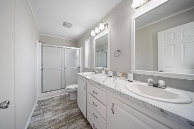 Photo 4 of 25 of home located at 263 Dixie Drive Haines City, FL 33844