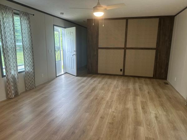 2023 96PLH16663BH23A  Home