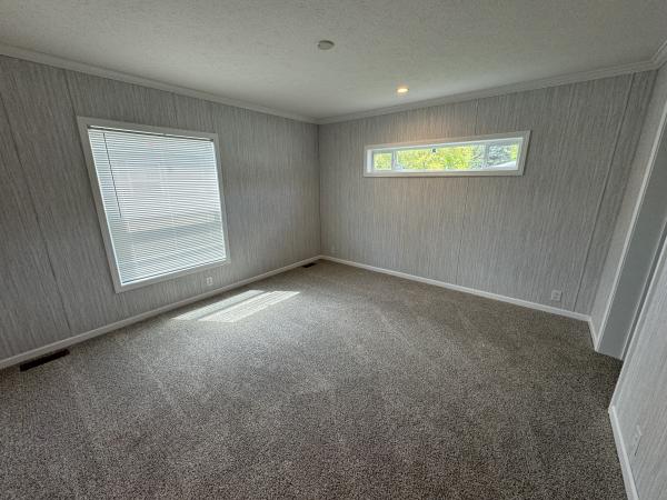 2025 Champion Cedar Cove Limited  Home