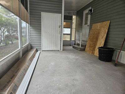 Photo 4 of 12 of home located at 9925 Ulmerton Rd., #147 Largo, FL 33771
