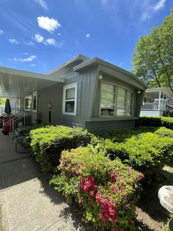 Photo 1 of 2 of home located at 3 Woodview Ct Bath, PA 18014