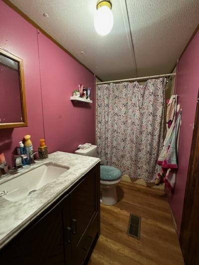 Photo 5 of 9 of home located at 517 C Bailey St. Hamilton, OH 45011