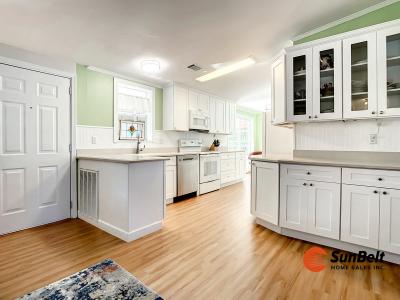 Photo 2 of 20 of home located at 108 Green Forest Drive Ormond Beach, FL 32174