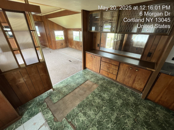 1970 Holly Park Manufactured Home