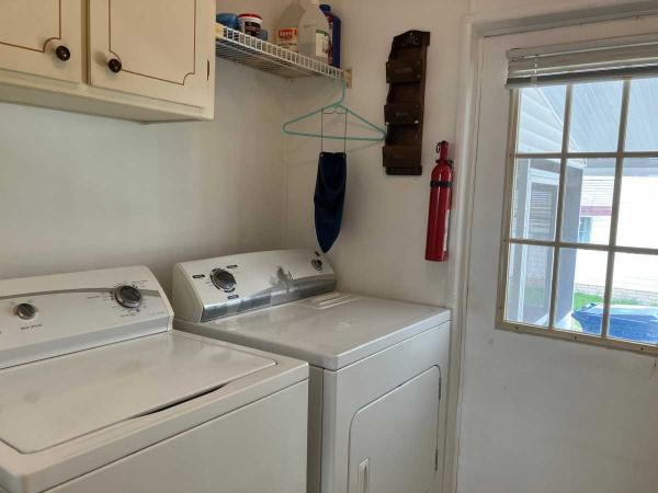 1987 Manufactured Home