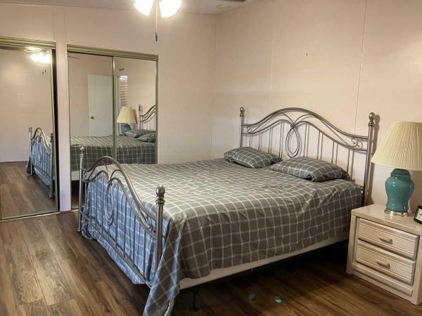 1993 Manufactured Home