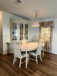1993 Manufactured Home