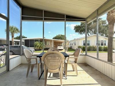 Photo 2 of 22 of home located at 1071 Donegan Rd Lot 1133 Largo, FL 33771