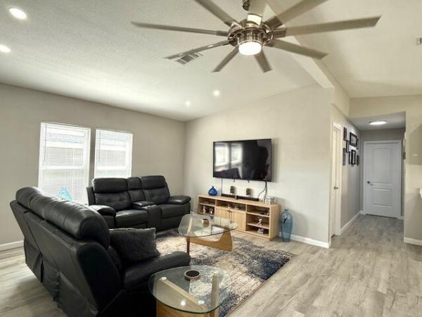 1981 Redman HS Manufactured Home