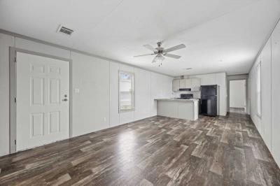 Mobile Home at 424 N Broadway St, #242 Joshua, TX 76058