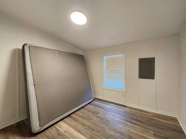 1987 Redman Manufactured Home