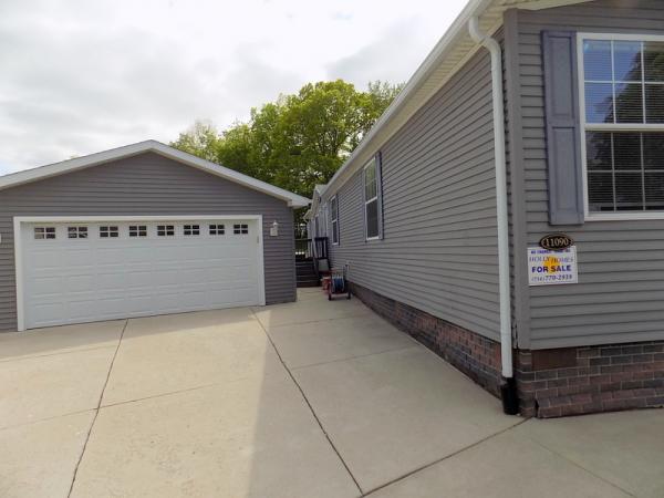 2005 Redman Manufactured Home