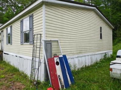 Mobile Home at 4914 Highway 1000 West Liberty, KY 41472