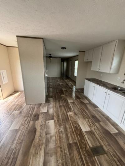 Photo 5 of 13 of home located at 120B Raymond Ave Portsmouth, OH 45663