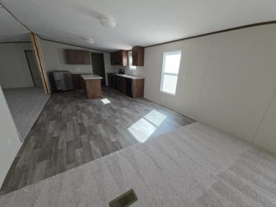 Photo 4 of 17 of home located at 25898 I-30 Frontage Rd Bryant, AR 72022