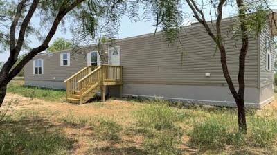 Mobile Home at 149 County Road 2666 Moore, TX 78057