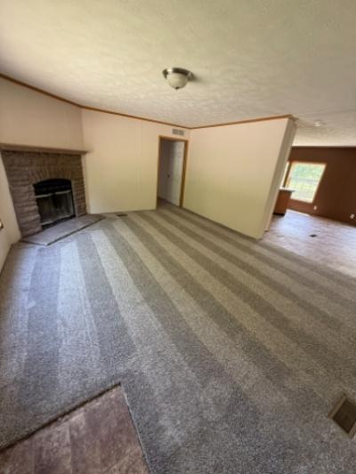 Photo 4 of 21 of home located at 14962 Charleston Rd Kenna, WV 25248