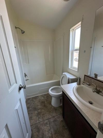 Photo 3 of 14 of home located at 199 Gulf St Angleton, TX 77515