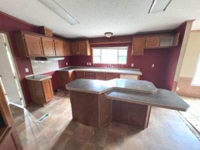 Photo 5 of 14 of home located at 1186 4th St NW Carbon Hill, AL 35549