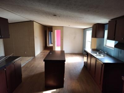 Photo 4 of 15 of home located at 2580 Enloe Dr Bryan, TX 77807