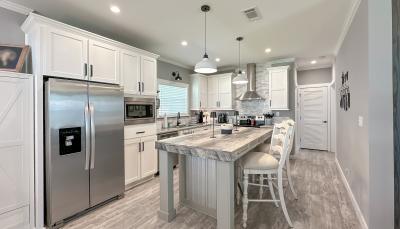 Photo 4 of 18 of home located at 641 Mickelson Way Lady Lake, FL 32159