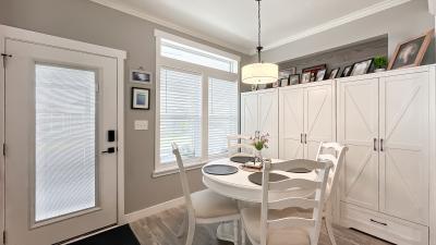 Photo 5 of 18 of home located at 641 Mickelson Way Lady Lake, FL 32159