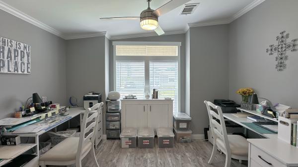 2023 Palm Harbor 340LS28522J Mobile Home