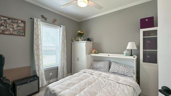 2023 Palm Harbor 340LS28522J Mobile Home