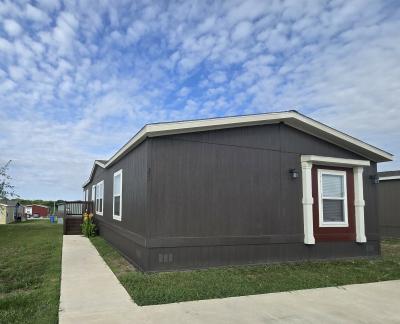 Mobile Home at 351 Pineland Avenue Kyle, TX 78640