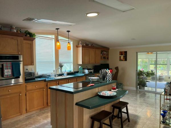 2000 HS Palm Harbor Manufactured Home