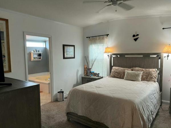 2000 HS Palm Harbor Manufactured Home