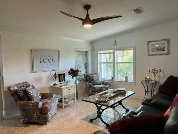 2000 HS Palm Harbor Manufactured Home