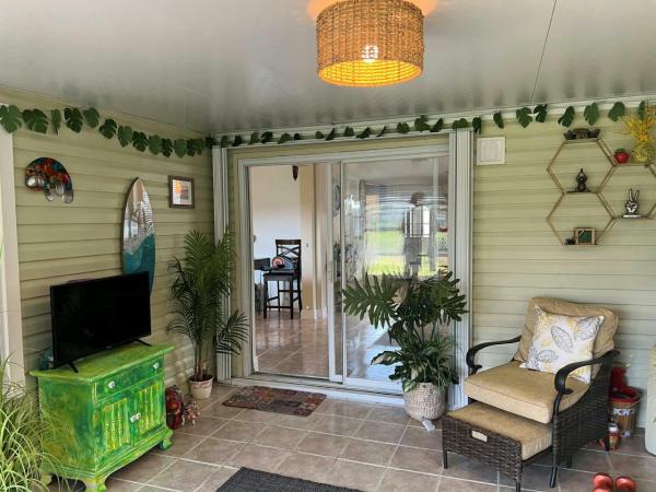 2000 HS Palm Harbor Manufactured Home