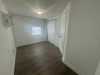 1974 PARK Manufactured Home