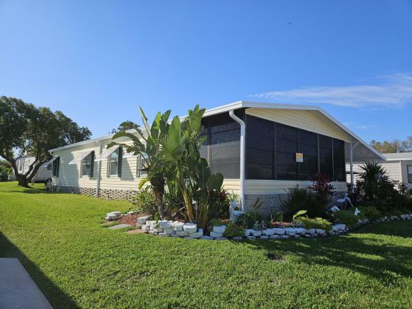 1990 MERIT TW-252 Mobile Home