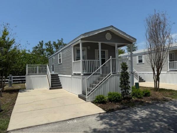 2017 Cavco 670 PORCH/6 Mobile Home