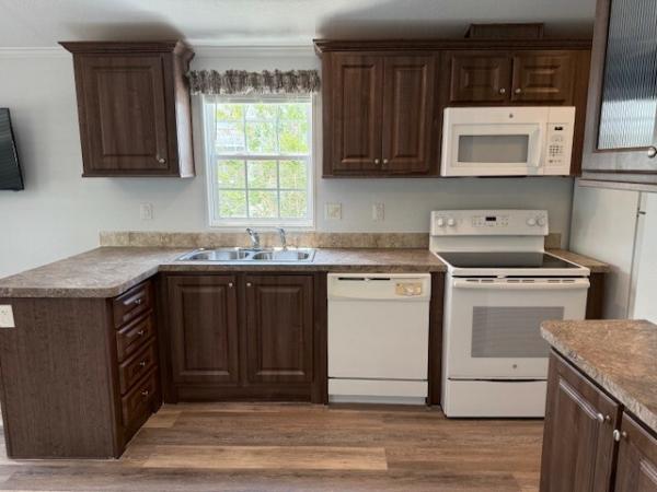 2017 Cavco 670 PORCH/6 Mobile Home