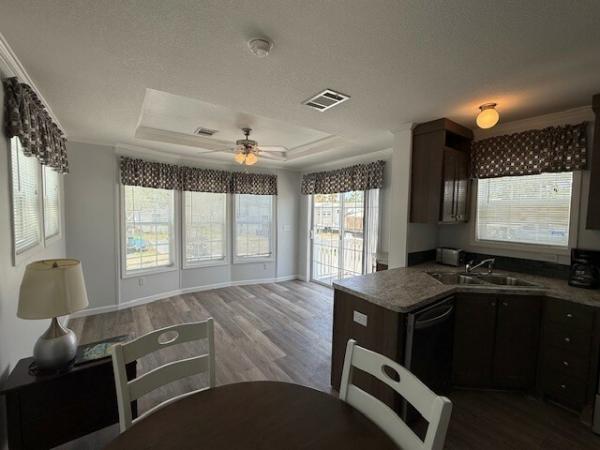 2018 CAVCO 360HL13361A Mobile Home