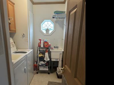 Photo 4 of 15 of home located at 168 Hibiscus Cir. Matteson, IL 60443